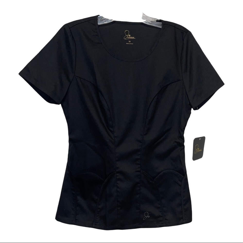 NWT Jaannu Woman Top Size S